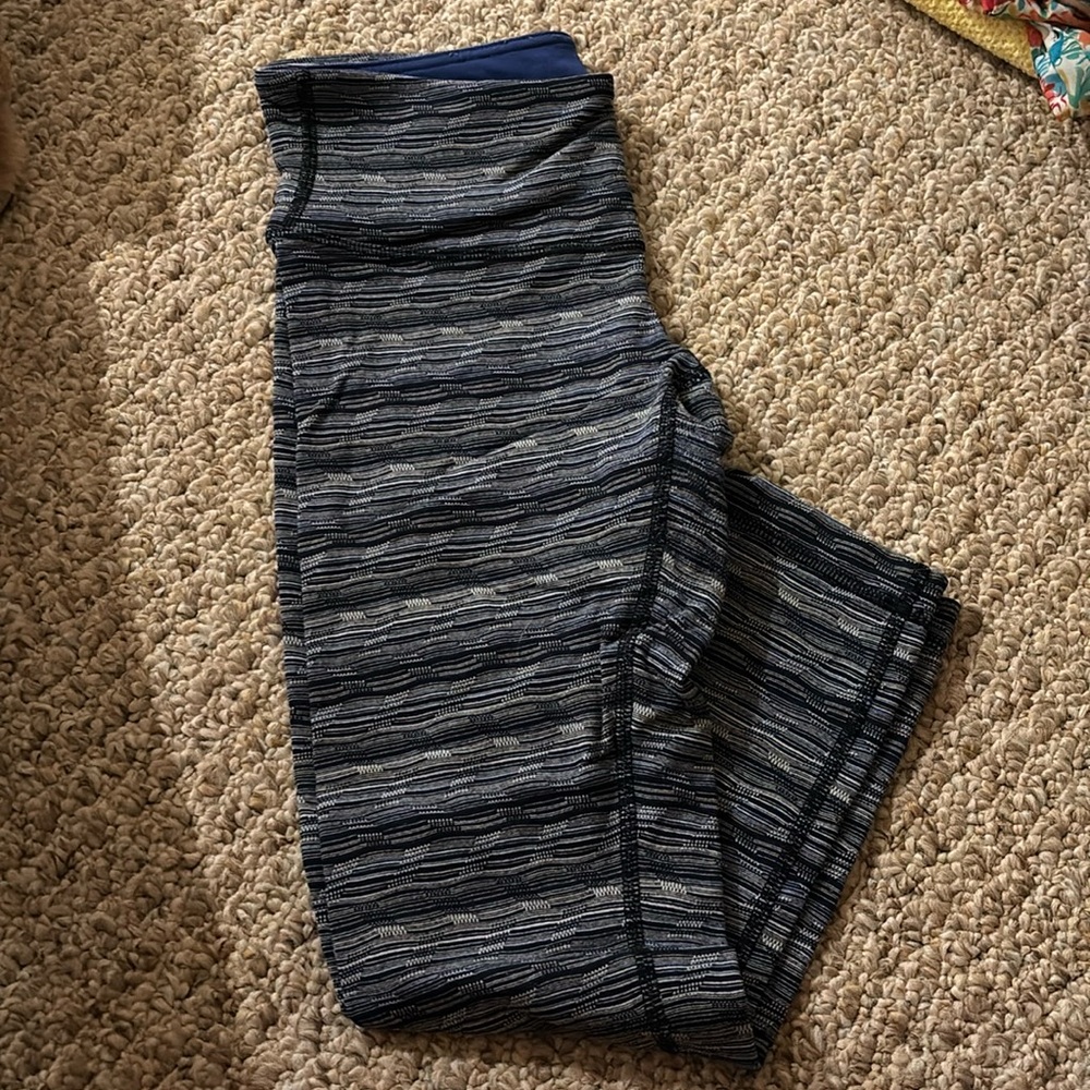 Lululemon crop leggings